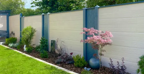 betonzaun standard motiv timber mit senkrecht montierter motivplatte nevada 500